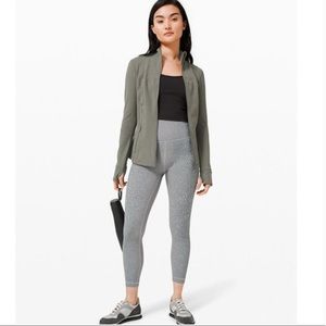 Lululemon Grey Leopard/Cheetah Print Align High Rise Leggings 28